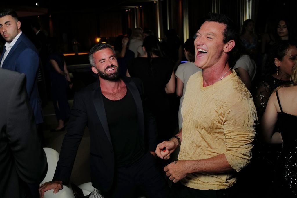 Luke Evans y Fran Tomas