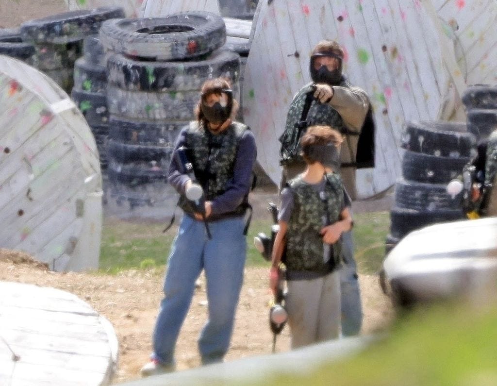 Jennifer Garner y Ben Affleck en un paintball en Los Ángeles