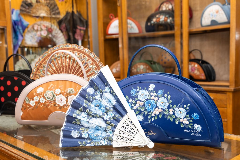Los abanicos y bolsos artesanales de Casa de Diego