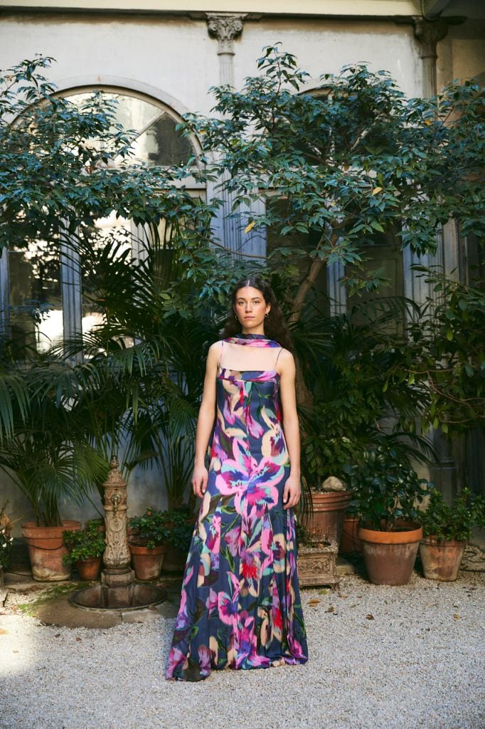 Vestidos de invitada para testigos de boda flores