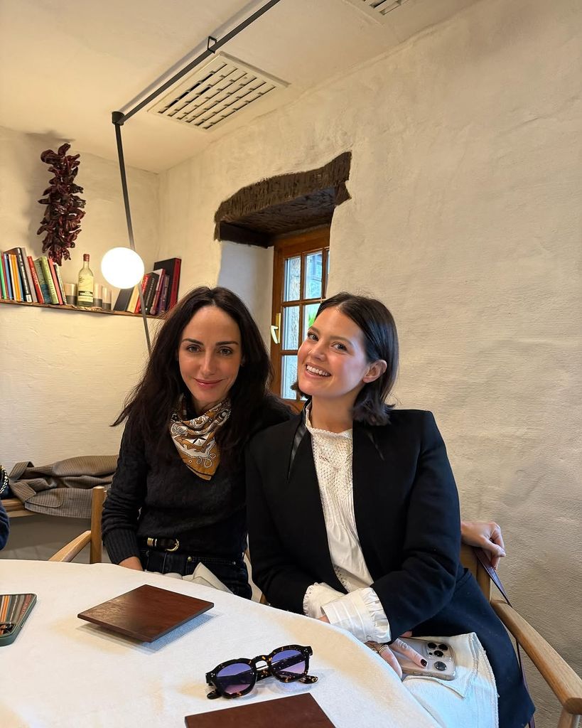 Amparo Corsini e Isabelle Junot