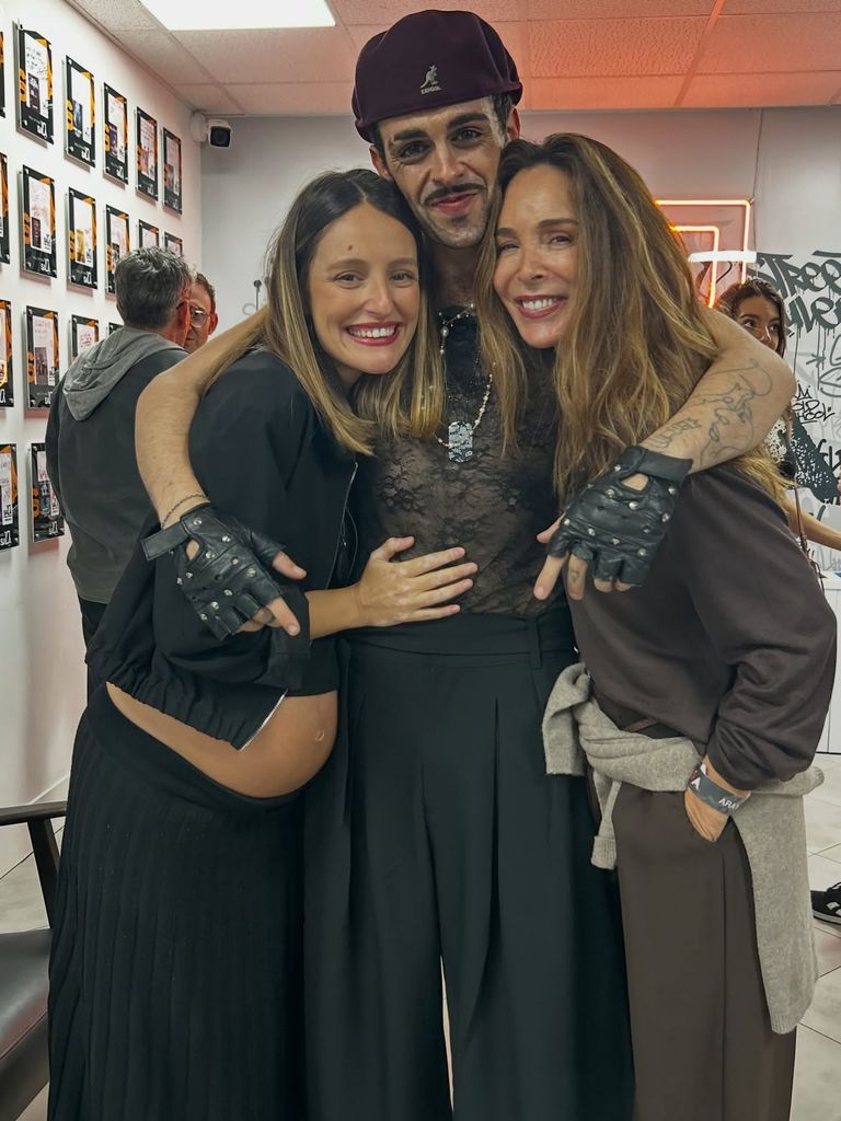 Lydia Bosch, con su hija Andrea Molina en el concierto de Iván Herzog