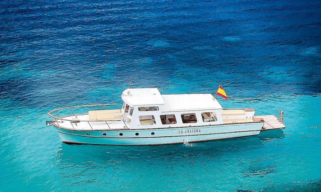 HOLA4122 BARCO \'LA JULIANA\' EN FORMENTERA