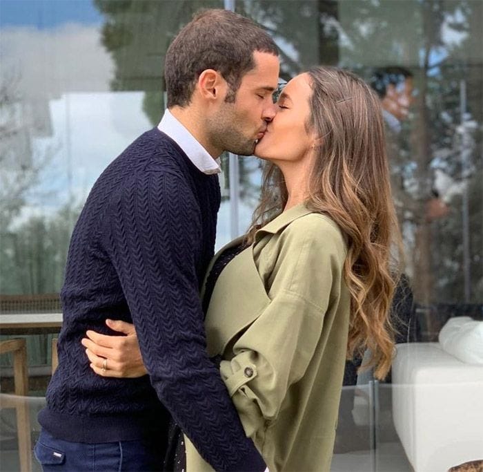Mario Suárez celebra su cumpleaños ‘rodeado de lo que más quiero’