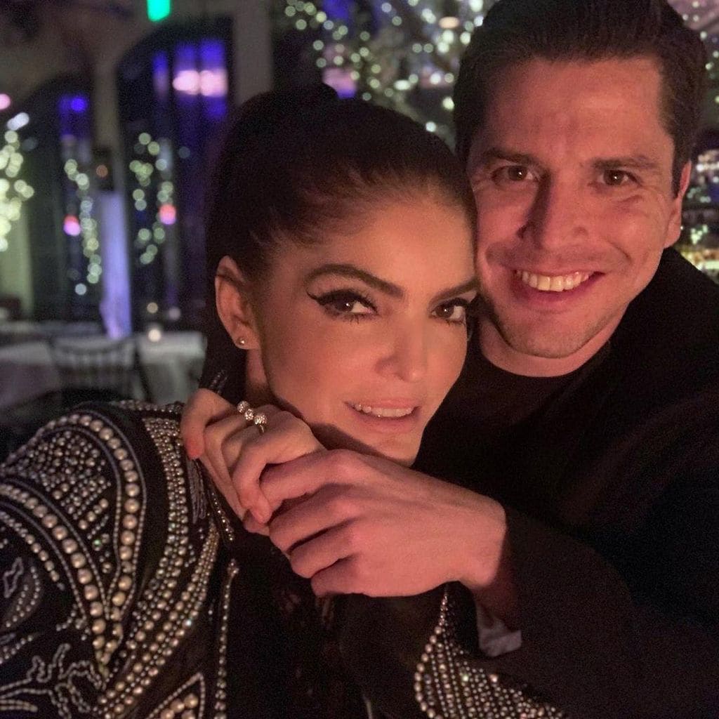 Ana Bárbara y su novio