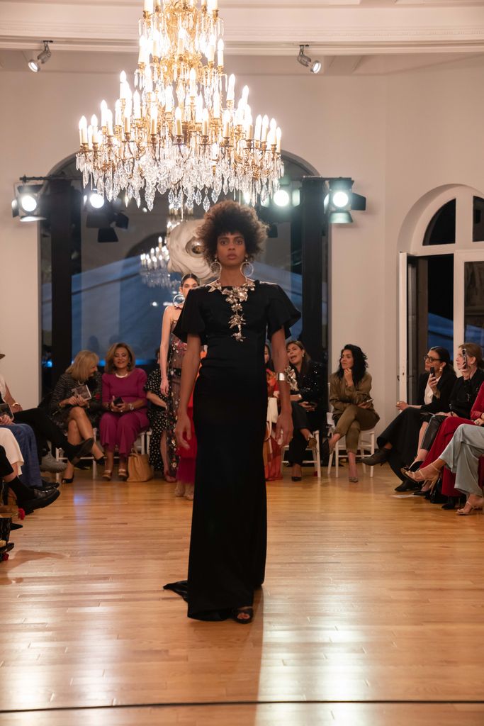 La presencia de los accesorios fue protagonista en algunos de los 'looks'.