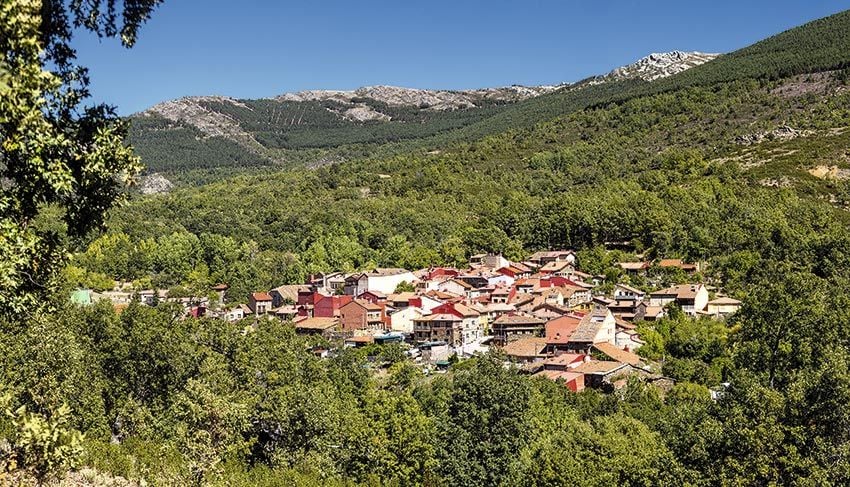 Puebla de la Sierra y el Valle de los Sueños, sierra de Madrid