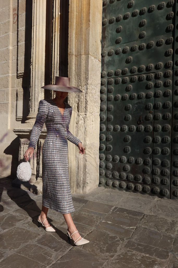 Luiza D'Angelo con look de Nicolás Montenegro