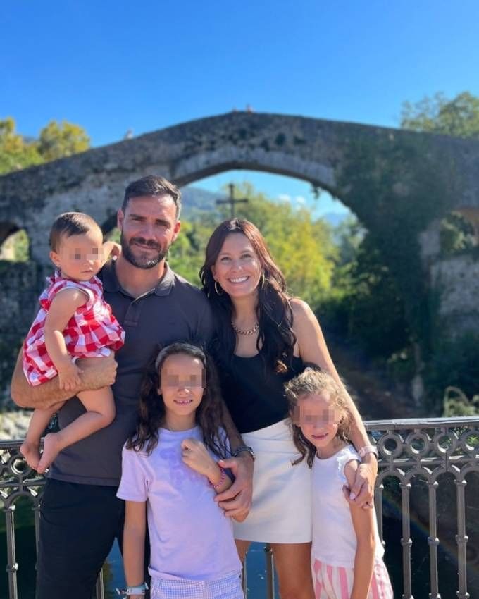 La familia de Saúl Craviotto unida