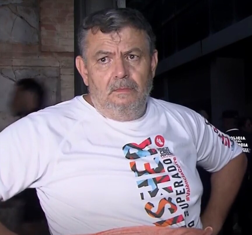 Paco, taxista atrapado en su coche por la DANA