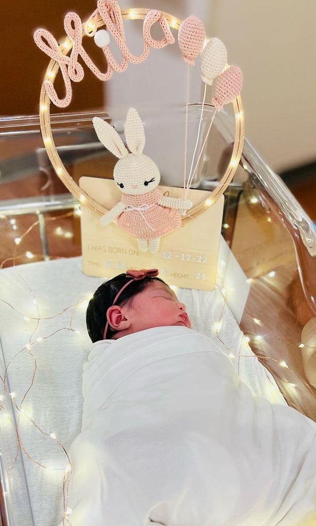 Amelia Vega y su bebé