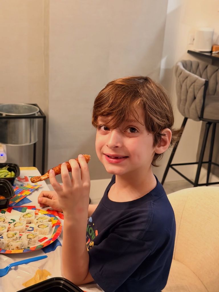 Daniel Alejandro celebró con sus seres más queridos este cumpleaños