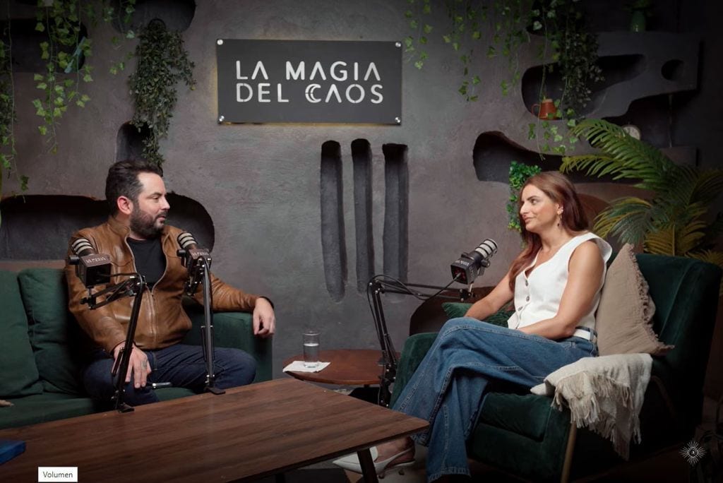 José Eduardo acudió como invitado al podcast de su hermana.
