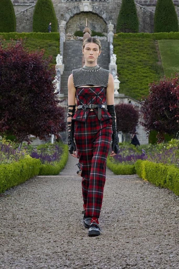 dior015a
