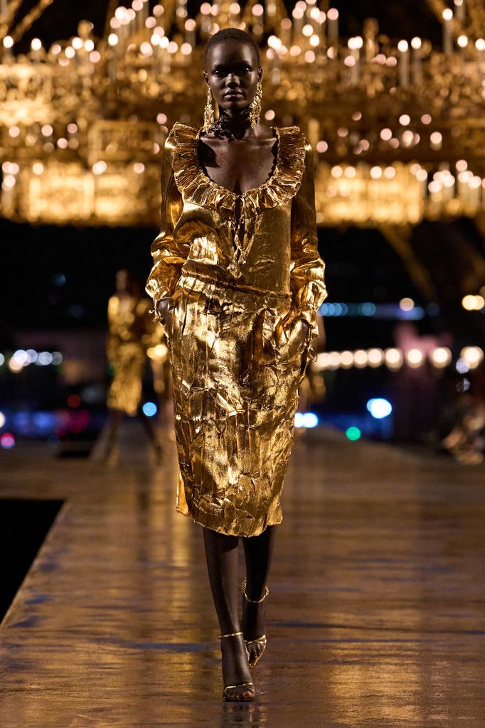 Paris Fashion Week: desfile de Saint Laurent (Primavera/Verano 2027)