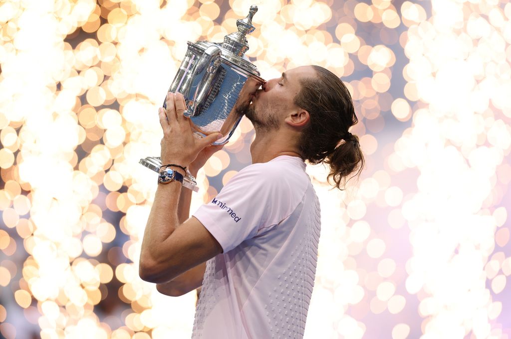 Alexander Zverev, de Alemania, celebra la victoria en el US Open 2026