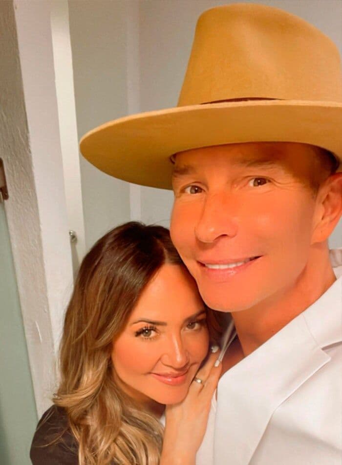 Andrea Legarreta y Erik Rubín