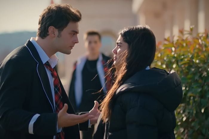 Ömer y Süsen rompe y la chica le hace creer que sale son Sarp en 'Hermanos'