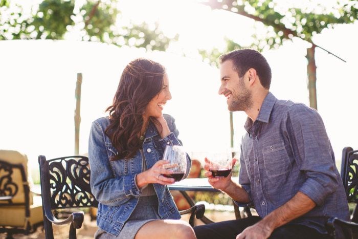 pareja en su primera cita