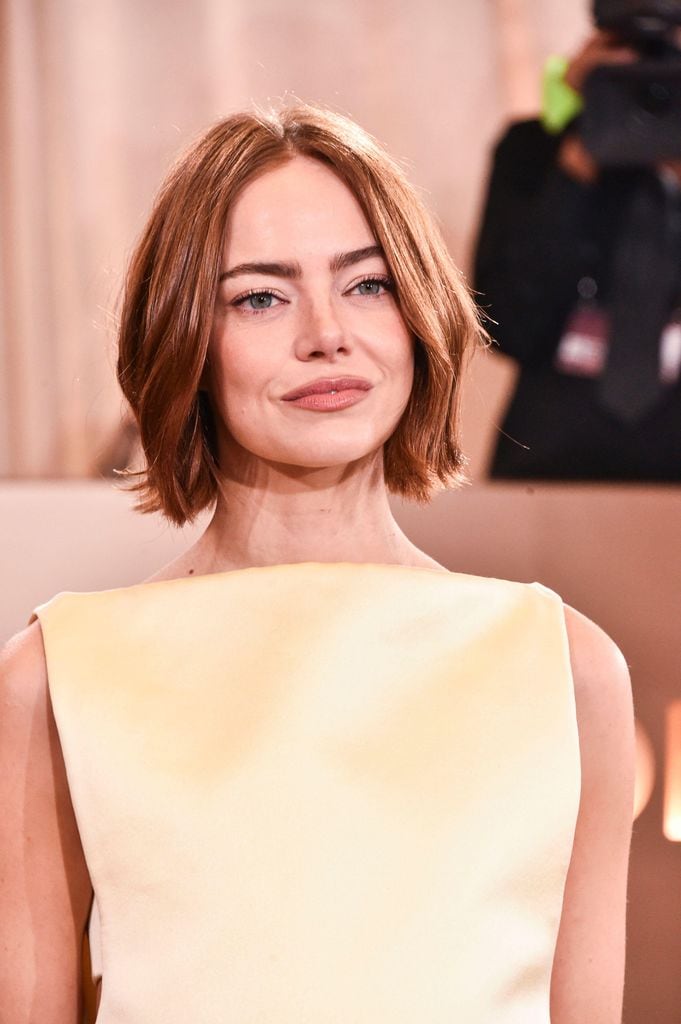 Emma Stone en la edición 83 de los Golden Globes 2026. 