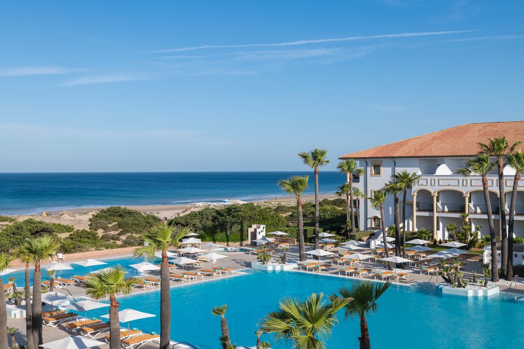 Iberostar Selection Andalucía Playa se encuentra a orillas del Atlántico 