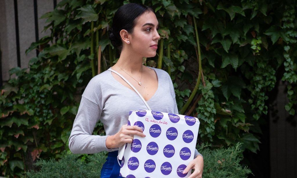 Georgina Rodriguez Visits Nuevo Futuro Association