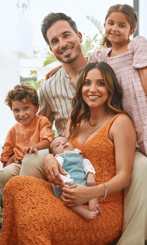 FAMILIA JUST COCO Y JAVIER CASTILLO HOLA4108