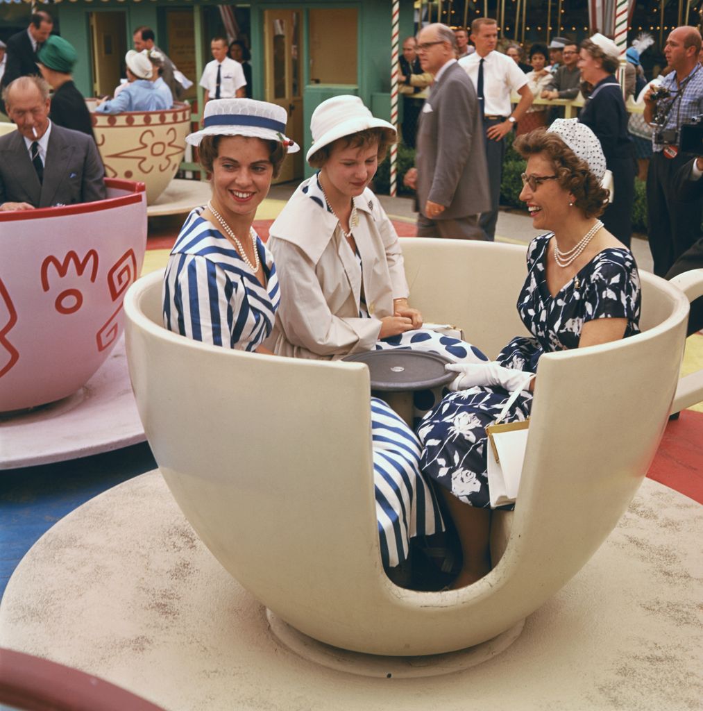 La princesa Astrid de Noruega junto a Margarita de Suecia y Margarita de Dinamarca en 1960.