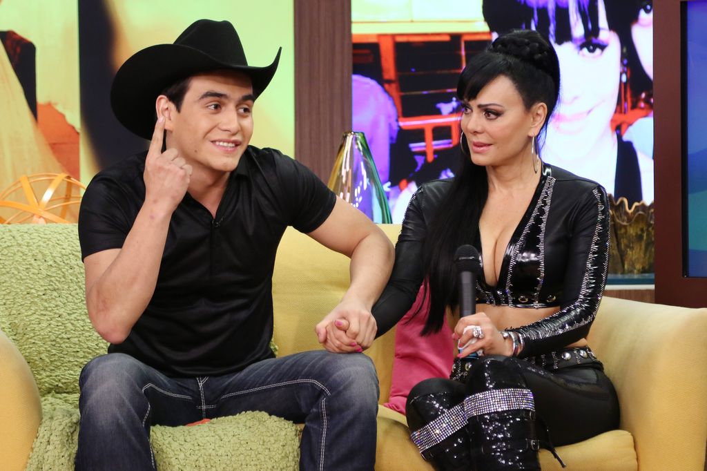 Julián Figueroa y Maribel Guardia