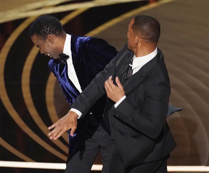 Will Smith da una bofetada a Chris Rock en los Oscars