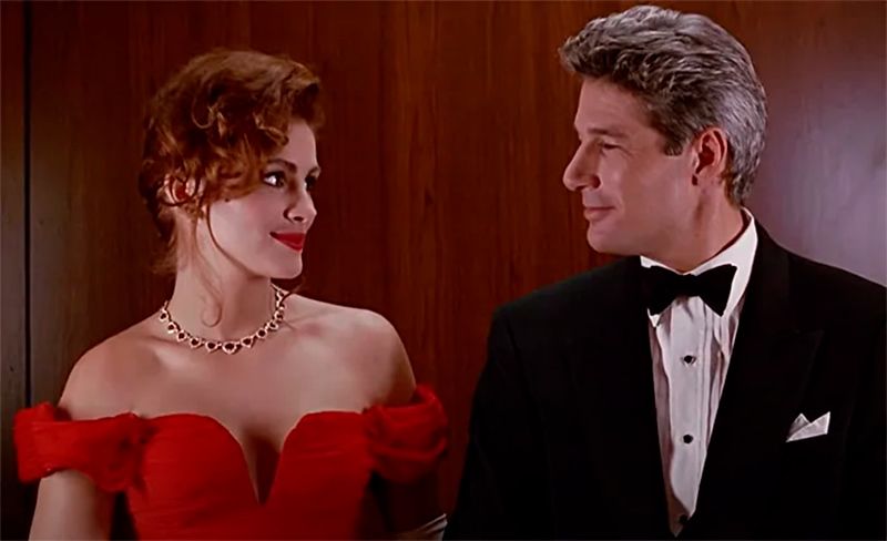Emma Roberts se inspira en el vestido rojo que llevó su tía en Pretty Woman