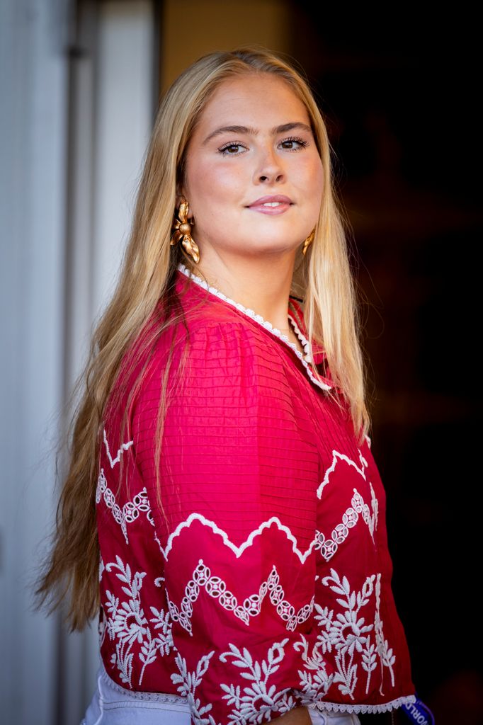 Amalia de Holanda fotografiada este 11 de agosto a su llegada a la ciudad alemana de Aachen para el mundial ecuestre