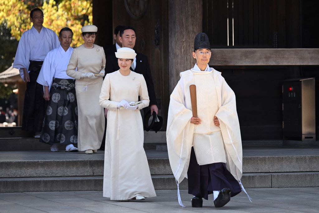 Imagen de archivo de la princesa Aiko de Japón con el mismo atuendo ceremonial que ha lucido durante la visita al Santuario de Ise