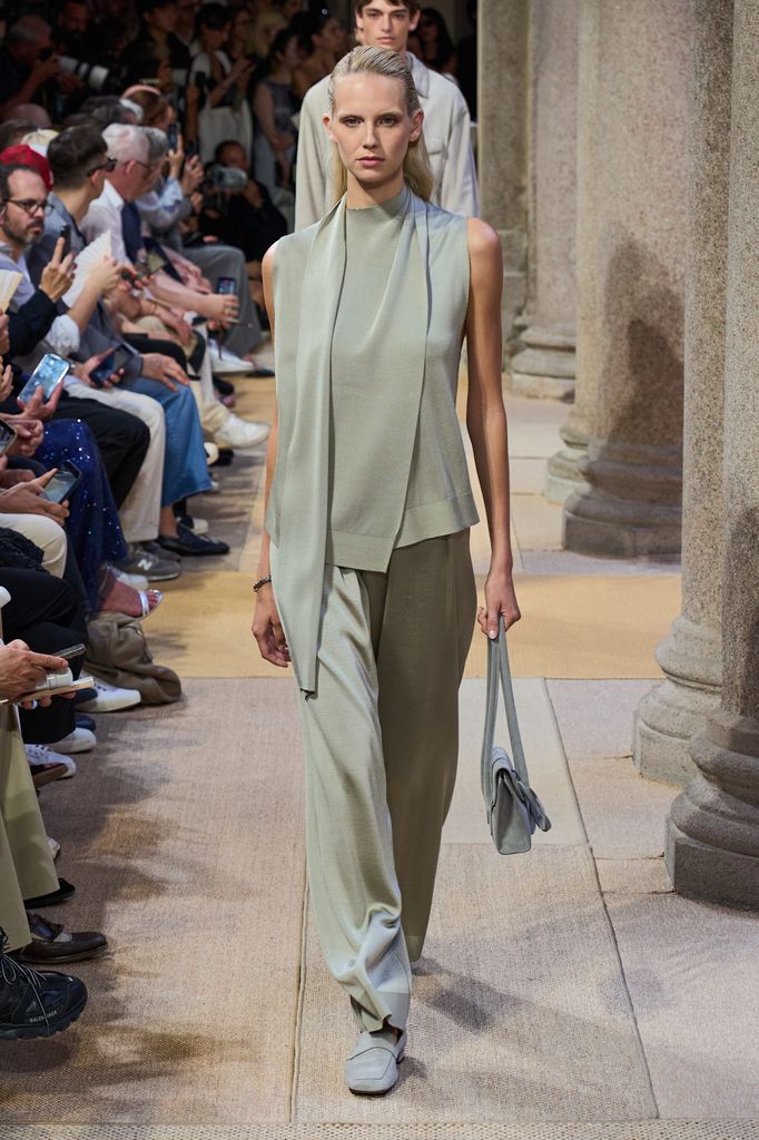 Giorgio Armani Primavera/Verano 2027 Colección Crucero Mujer