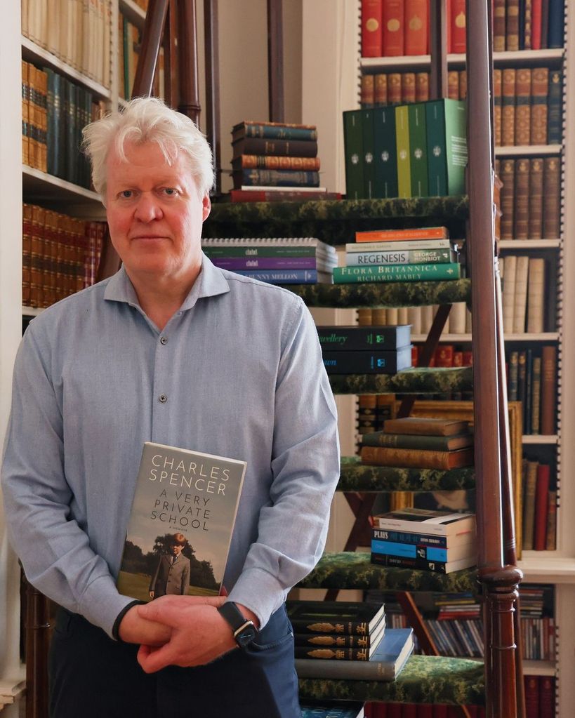 Charles Spencer y su libro de memorias 'Una escuela privada'