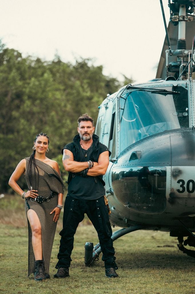 Julián Gil y Valeria Marín estrenan este 27 de octubre los reality shows ‘El Conquistador’ y ‘Luna de Miel Extrema’