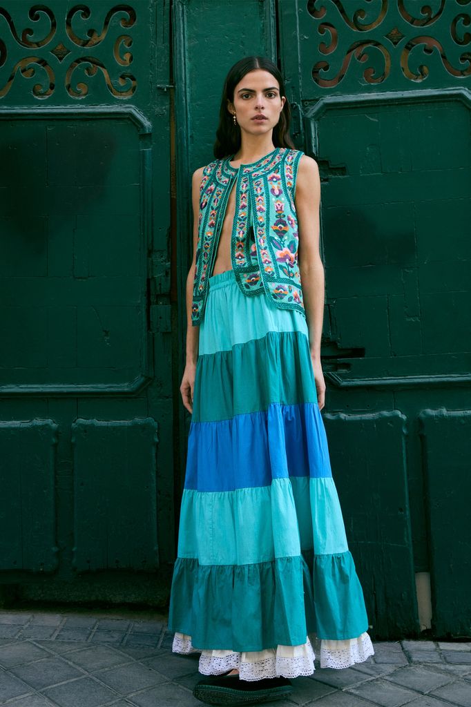 Look de Antik Batik