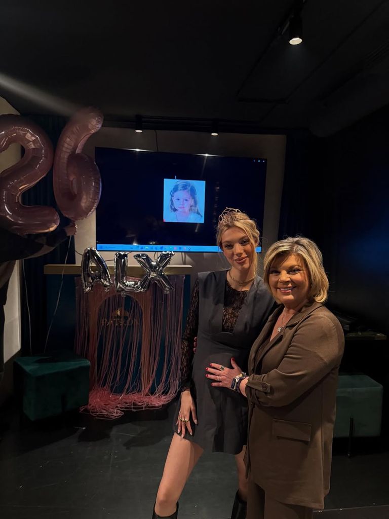 Alejandra Rubio junto a su madre Terelu Campos