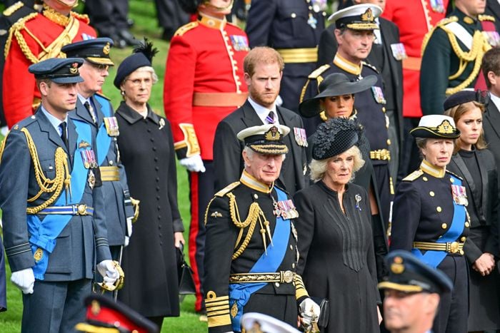 Carlos III guardará luto siete días más