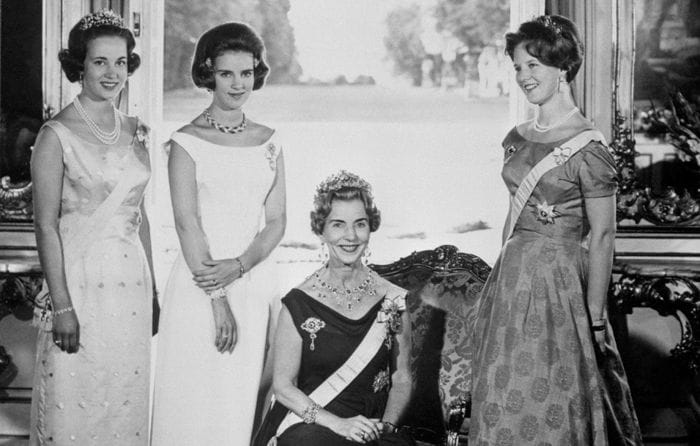 Los tres destinos de las hijas del rey