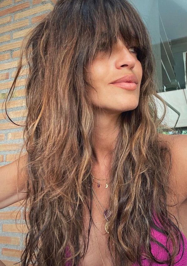 Sara Carbonero desvela cómo se ve su pelo al natural en verano