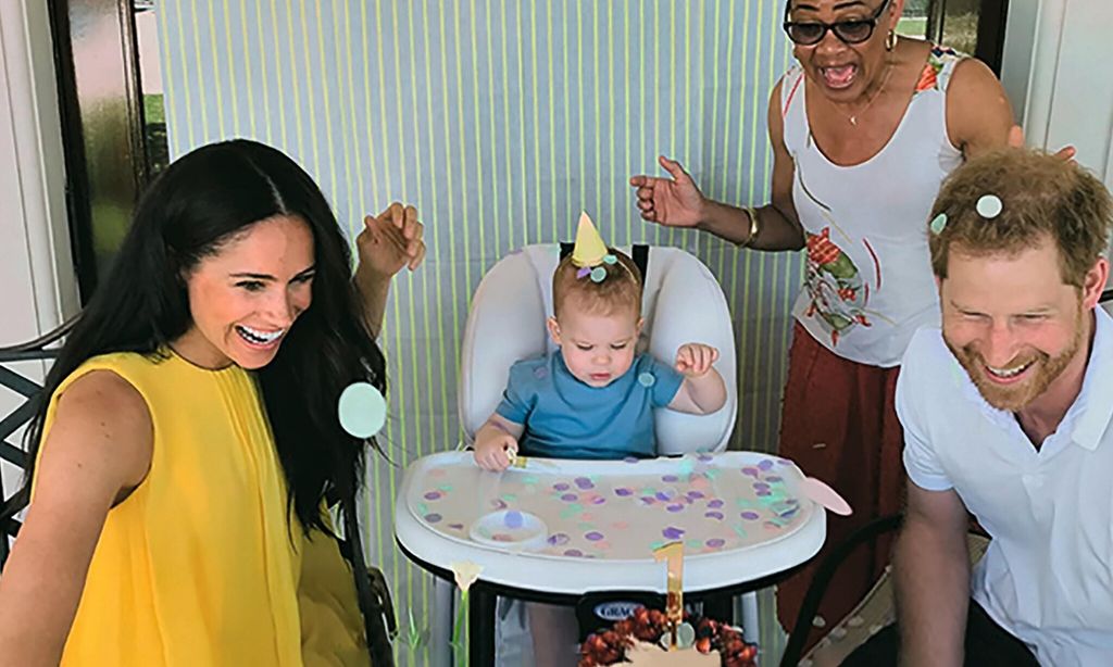 Meghan Markle, Archie y Harry HOLA4090