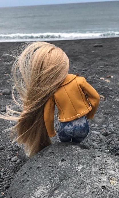 La Vecina Rubia
