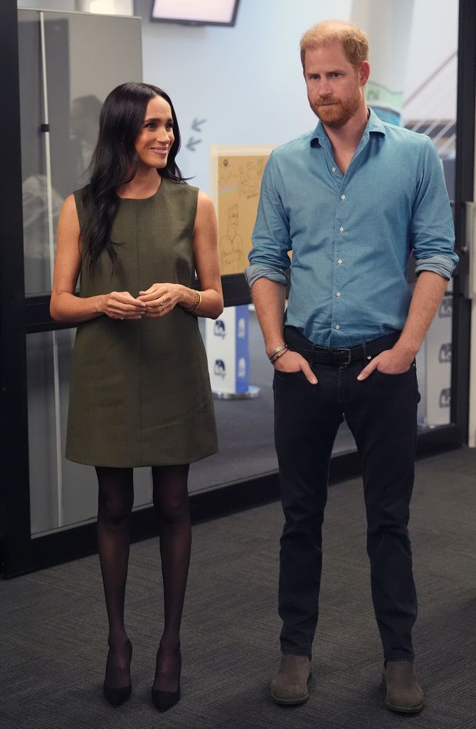 Meghan y Harry, en su tercer día de visita en Australia, donde han hecho reveladoras confesiones. 