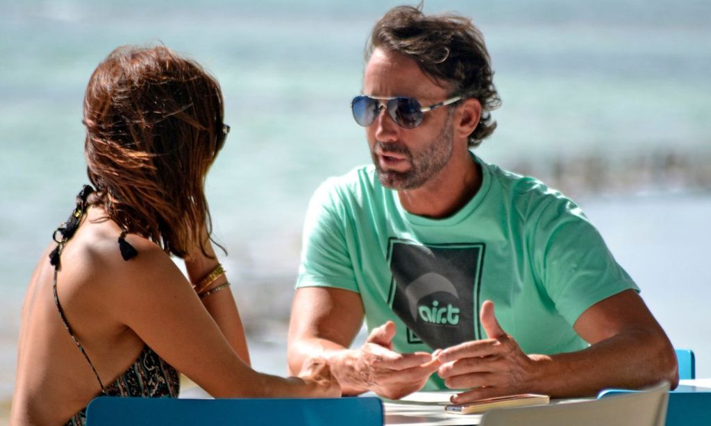 Álvaro Muñoz Escassi y María José Suárez H+