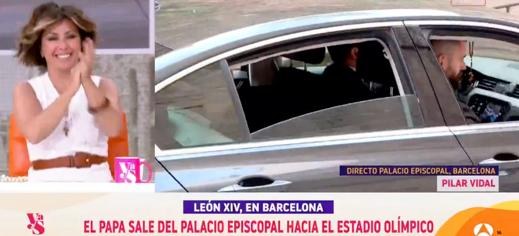 Sonsoles Ónega, muy emocionada tras la bendición del Papa