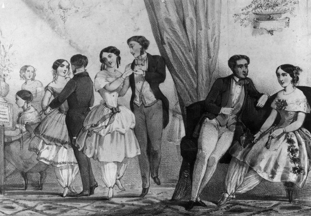Mujeres con los controvertidos pantalones 'Bloomers'.