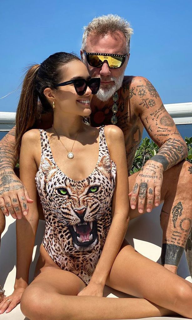 Gianluca Vacchi y Sharon Fonseca