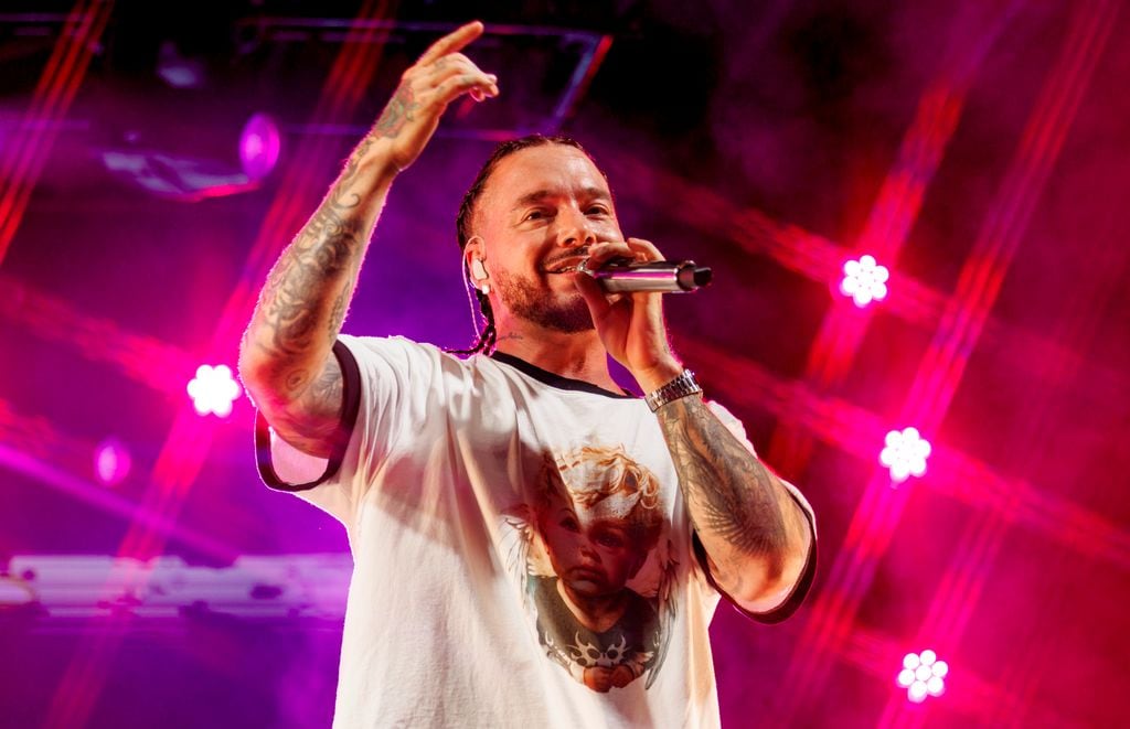 J Balvin deleitará al público en una gala especial en The Villa Casa Casuarina, en el marco de Art Basel.