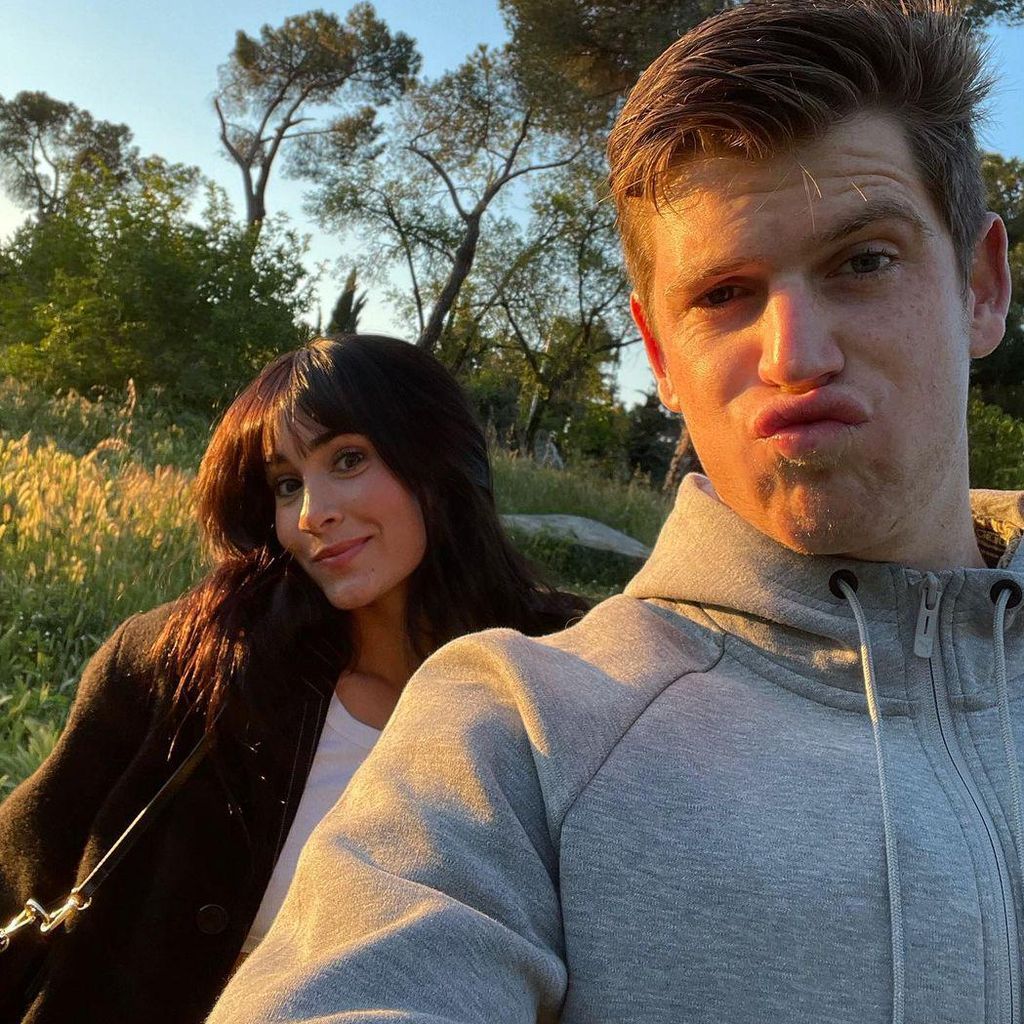 aitana y miguel bernardeau